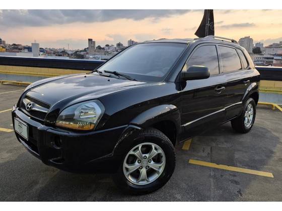 HYUNDAI TUCSON 2.0 MPFI GL 16V 142CV 2WD GASOLINA 4P AUTOMÁTICO